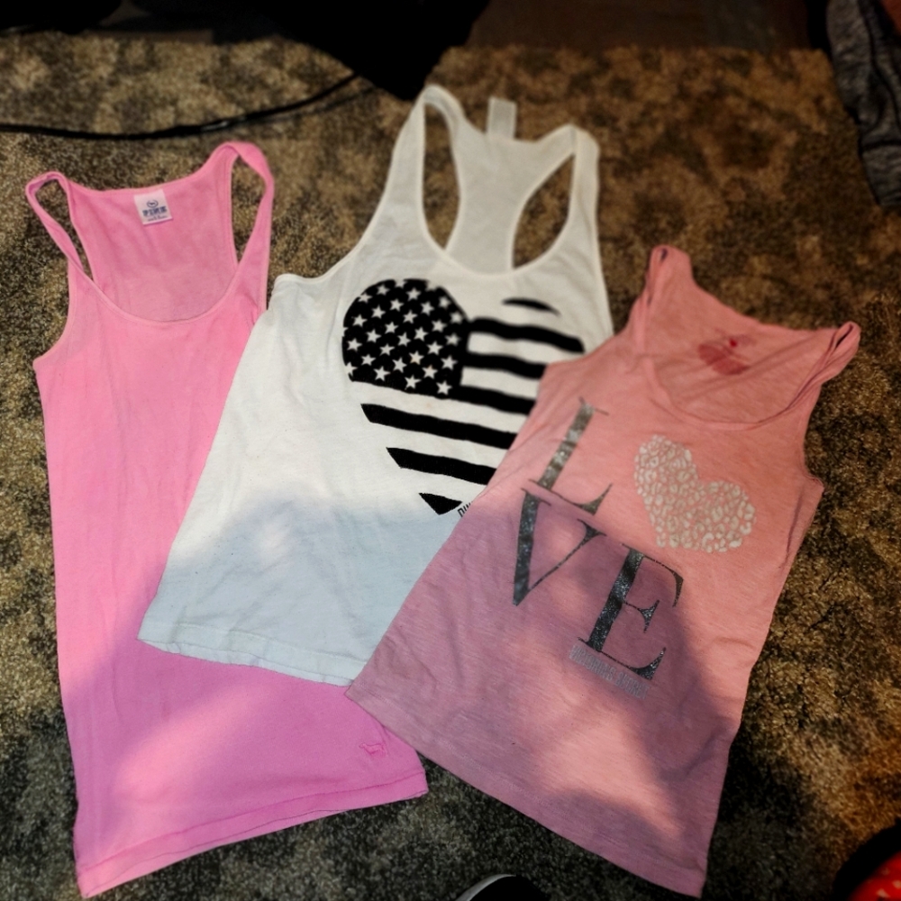 Lot of 3 Victoria secrets s/p tank tops